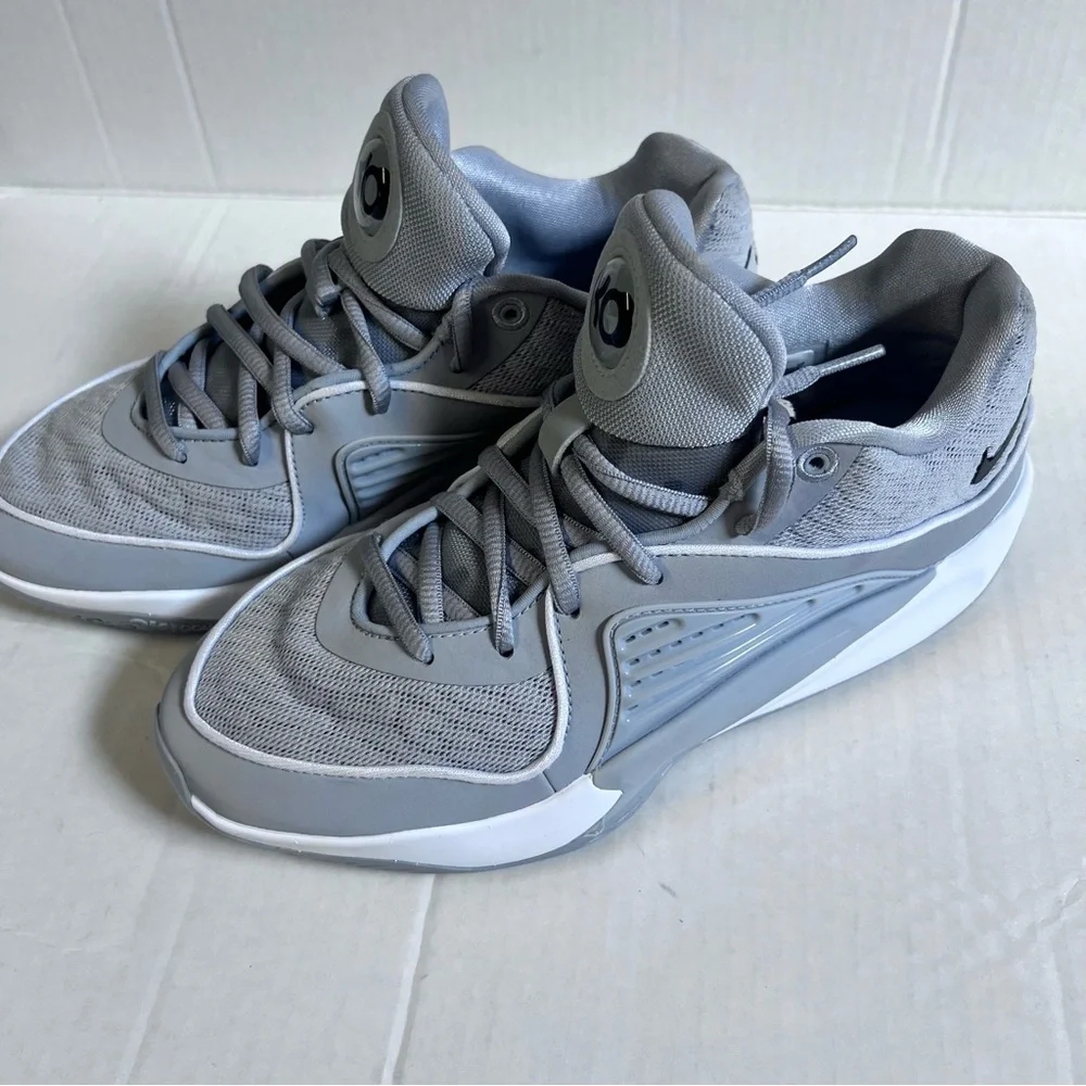 Nike Kevin Duran basketball shoes size‎ 6.5